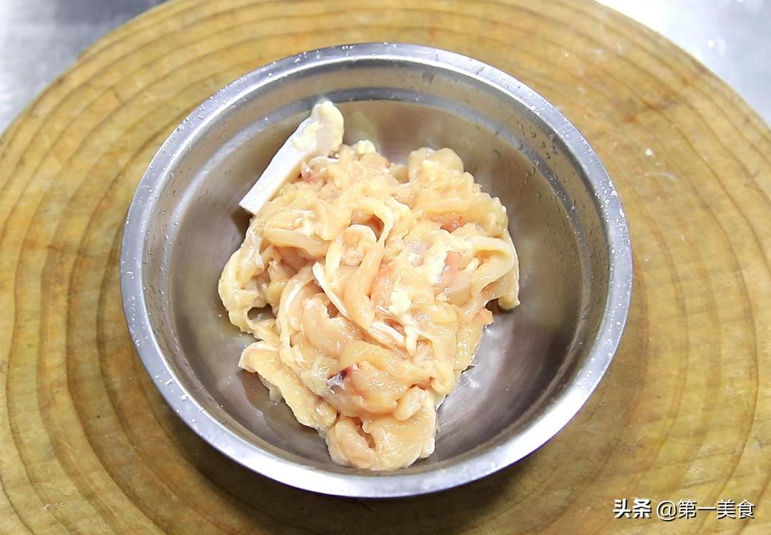 鸡胸肉这样炒着吃，又嫩又滑，搭配这几种菜，营养均衡又解馋  -图2