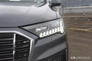 新车 | 售63.28万元起，2023款奥迪Q7到店，选它还是国产宝马X5？  -图7