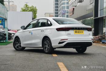 新车 | 将于7月上市，2025款吉利帝豪手动挡到店，现款售6.99万元  -图6