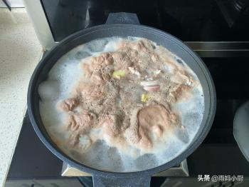 清炖羊肉汤的家常做法，汤鲜味浓，没有膻味，羊肉软烂营养高  -图7