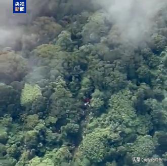 一架载有6人的小型飞机在哥斯达黎加首都坠毁  