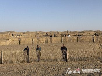 铸牢中华民族共同体意识的生动诠释——塔克拉玛干沙漠锁边合龙启示（四）  